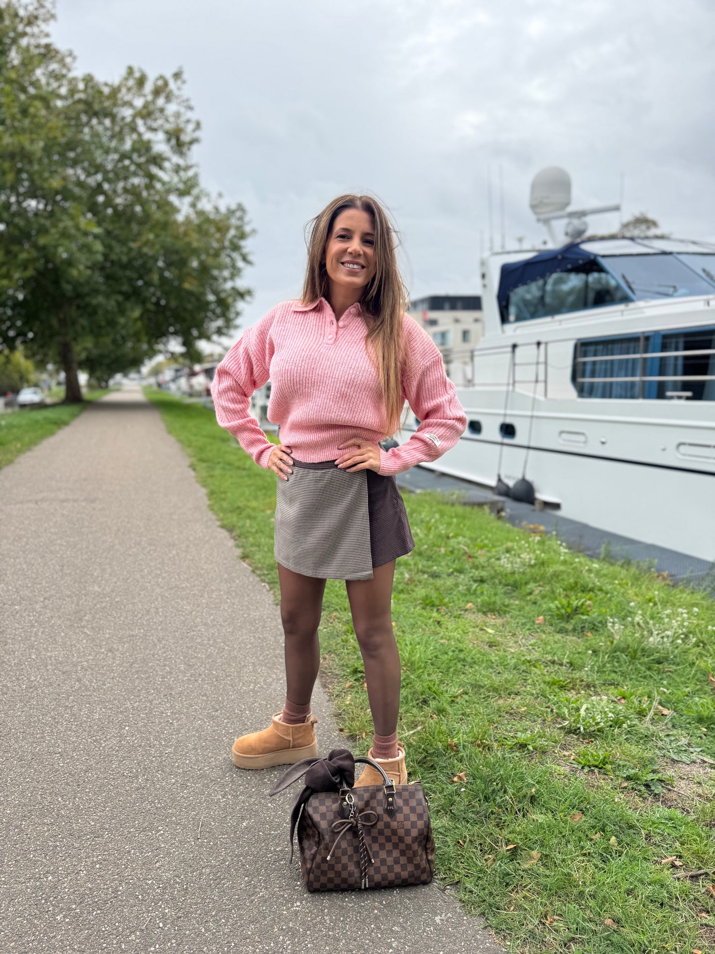 Yfke Botton Sweater Colourful Rebel