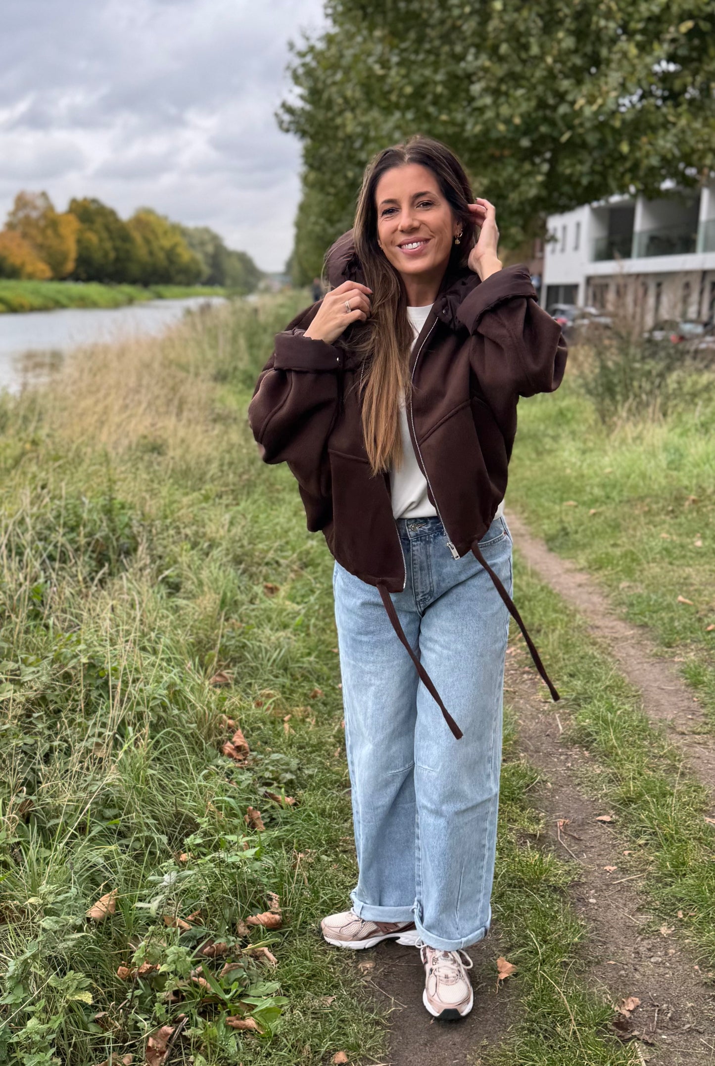 Joy Jas Staph By Night