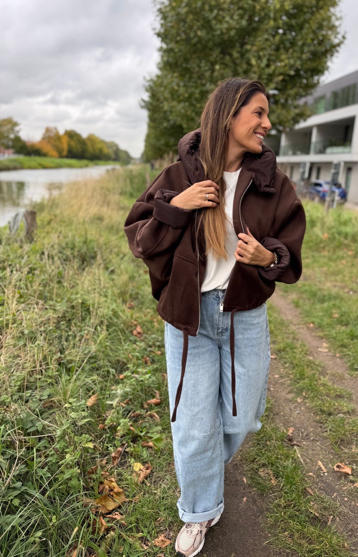 Joy Jas Staph By Night