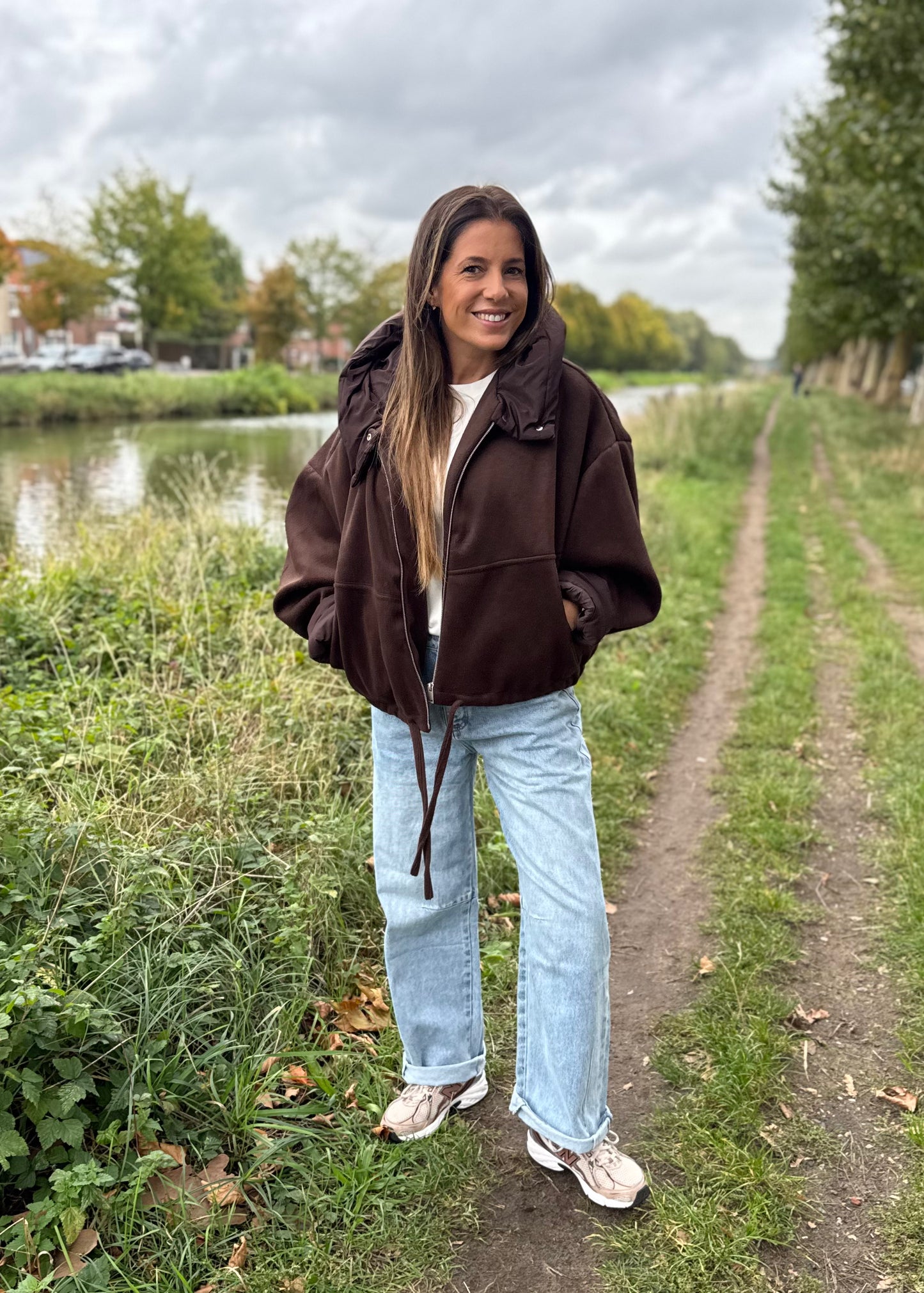 Joy Jas Staph By Night